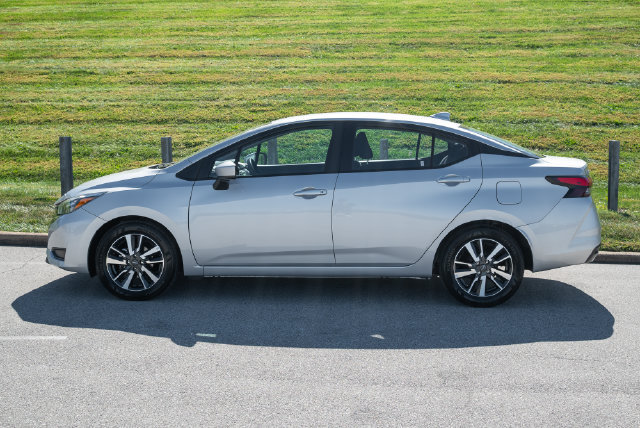 Certified 2025 Nissan Versa SV FWD image 28