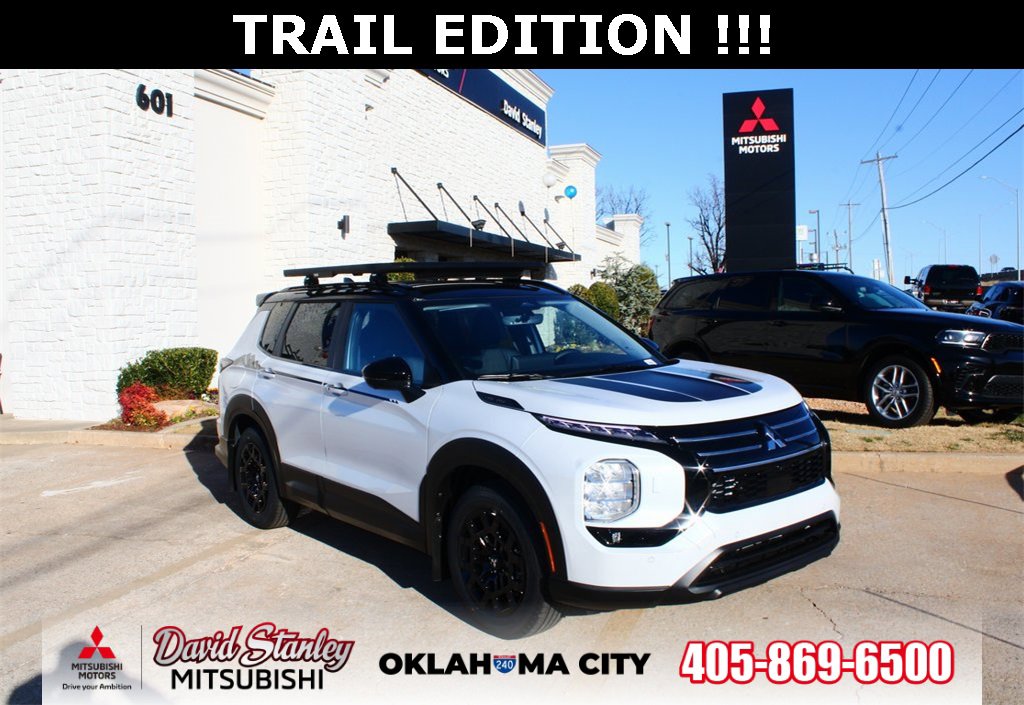 New 2026 Mitsubishi Outlander Trail Edition video 1