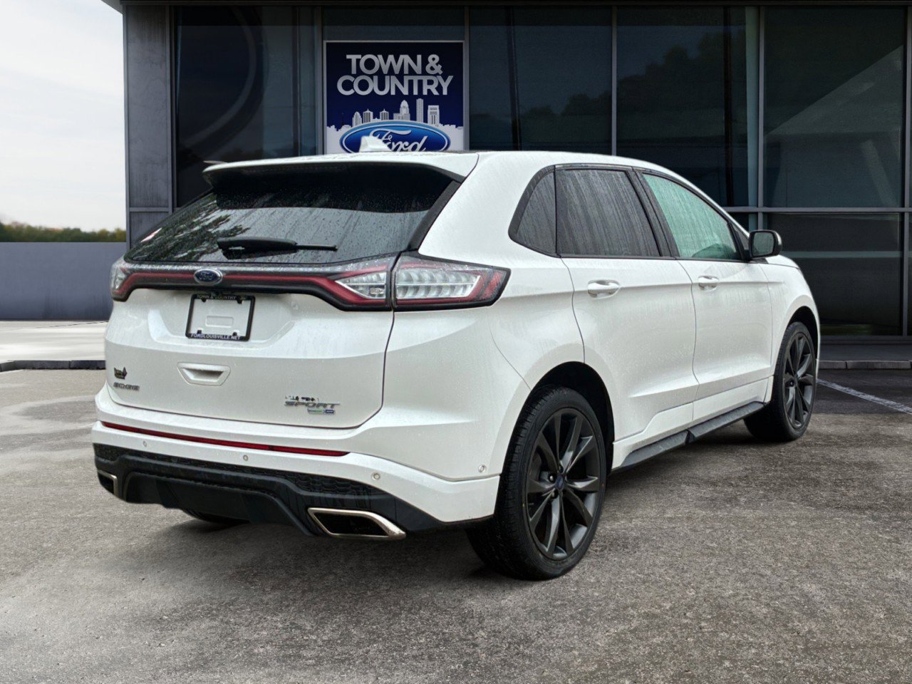 Used 2015 Ford Edge Sport w/ Equipment Group 401A AWD/4WD image 3