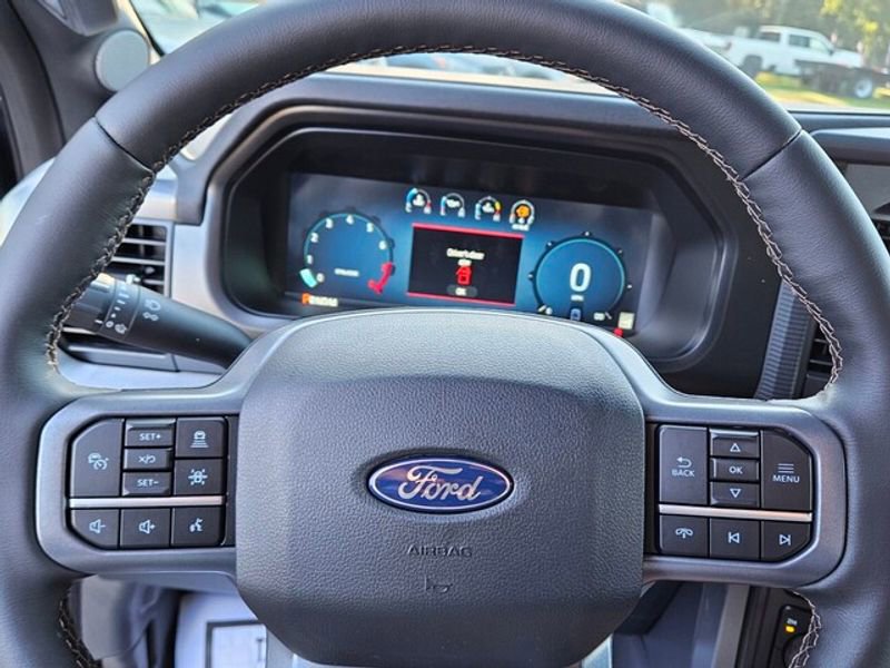 New 2025 Ford F150 Lariat image 24
