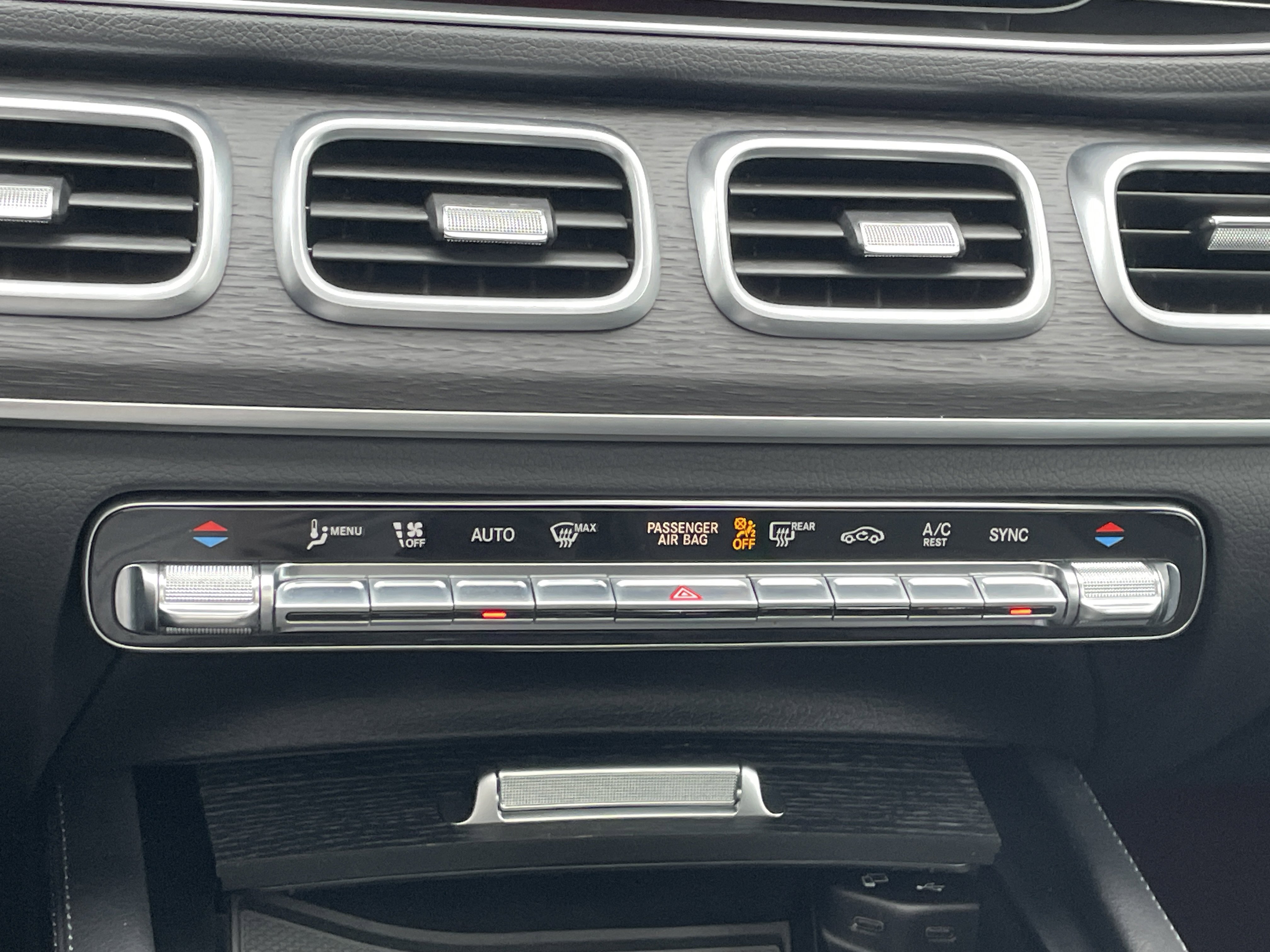 Certified 2022 Mercedes-Benz GLE 450 GLE 450 4MATICﾮ SUV image 32