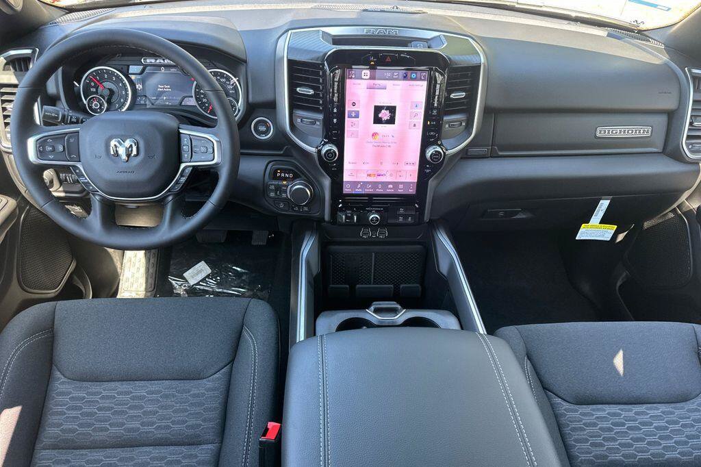 New 2026 RAM 1500 Big Horn AWD/4WD image 12