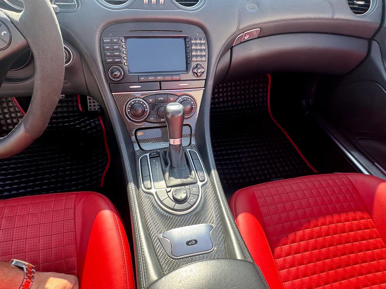 Used 2008 Mercedes-Benz SL 600 image 35