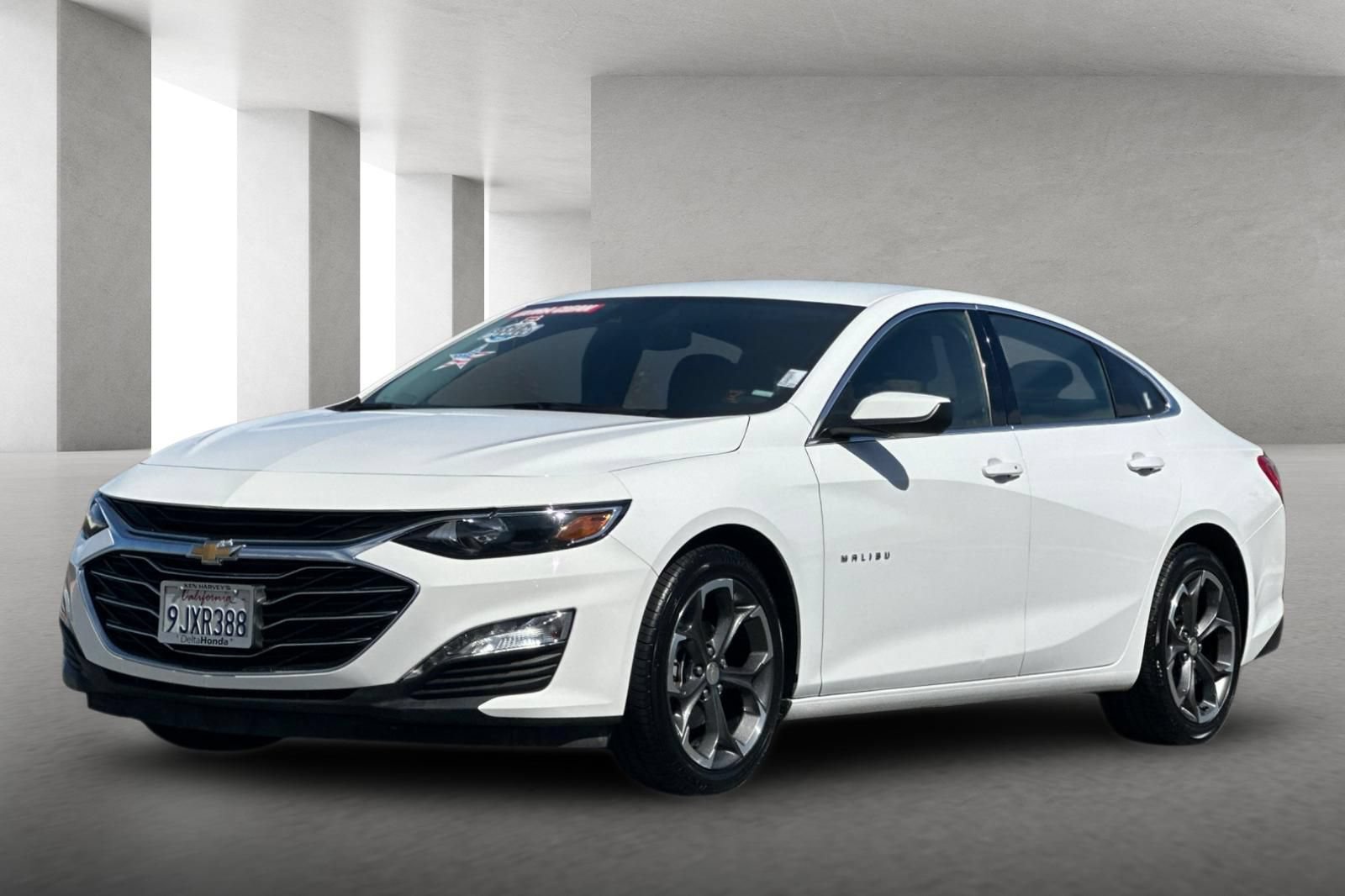 Used 2024 Chevrolet Malibu LT FWD image 8