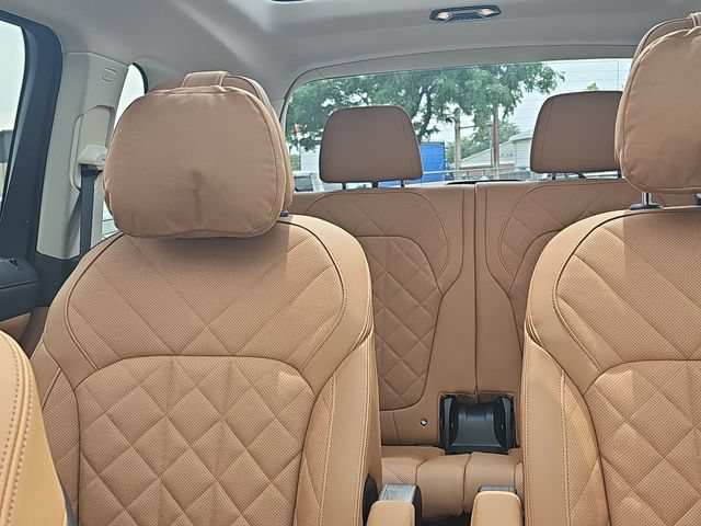 Used 2025 BMW X7 xDrive40i AWD/4WD image 38