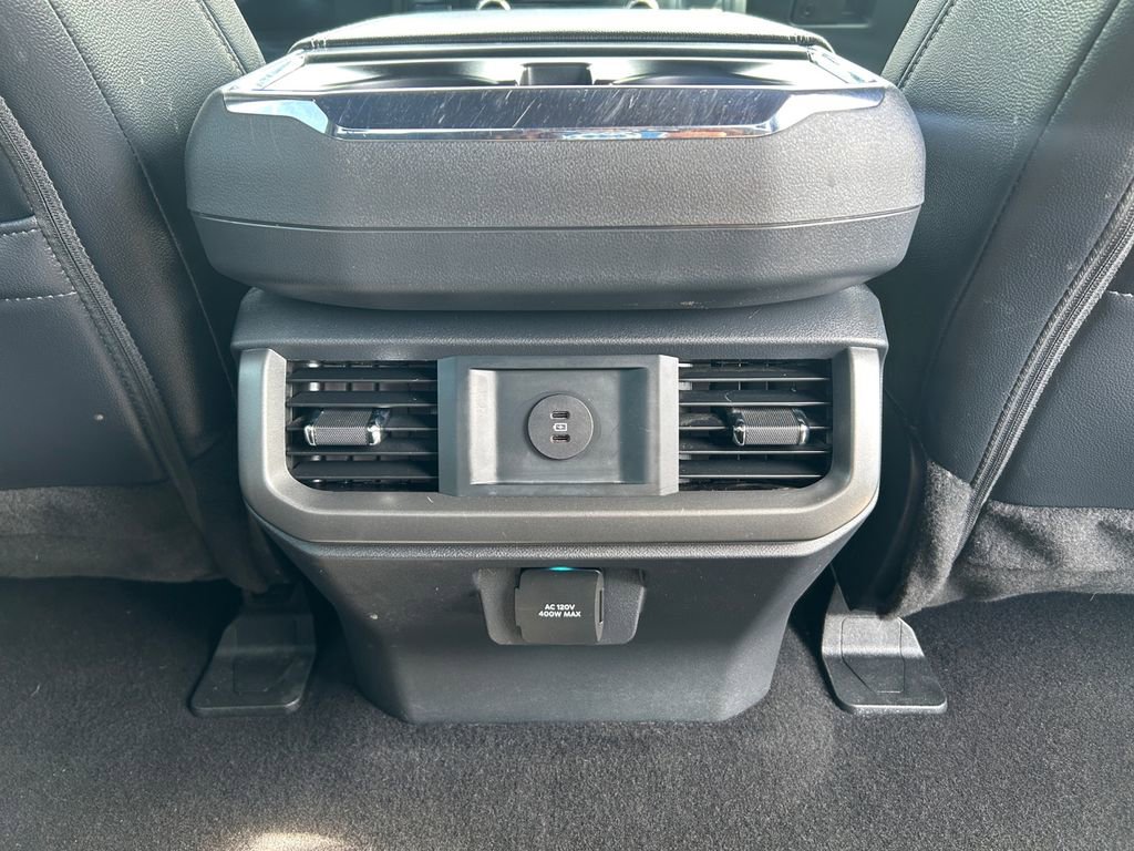 Used 2025 Ford F150 Lariat image 25