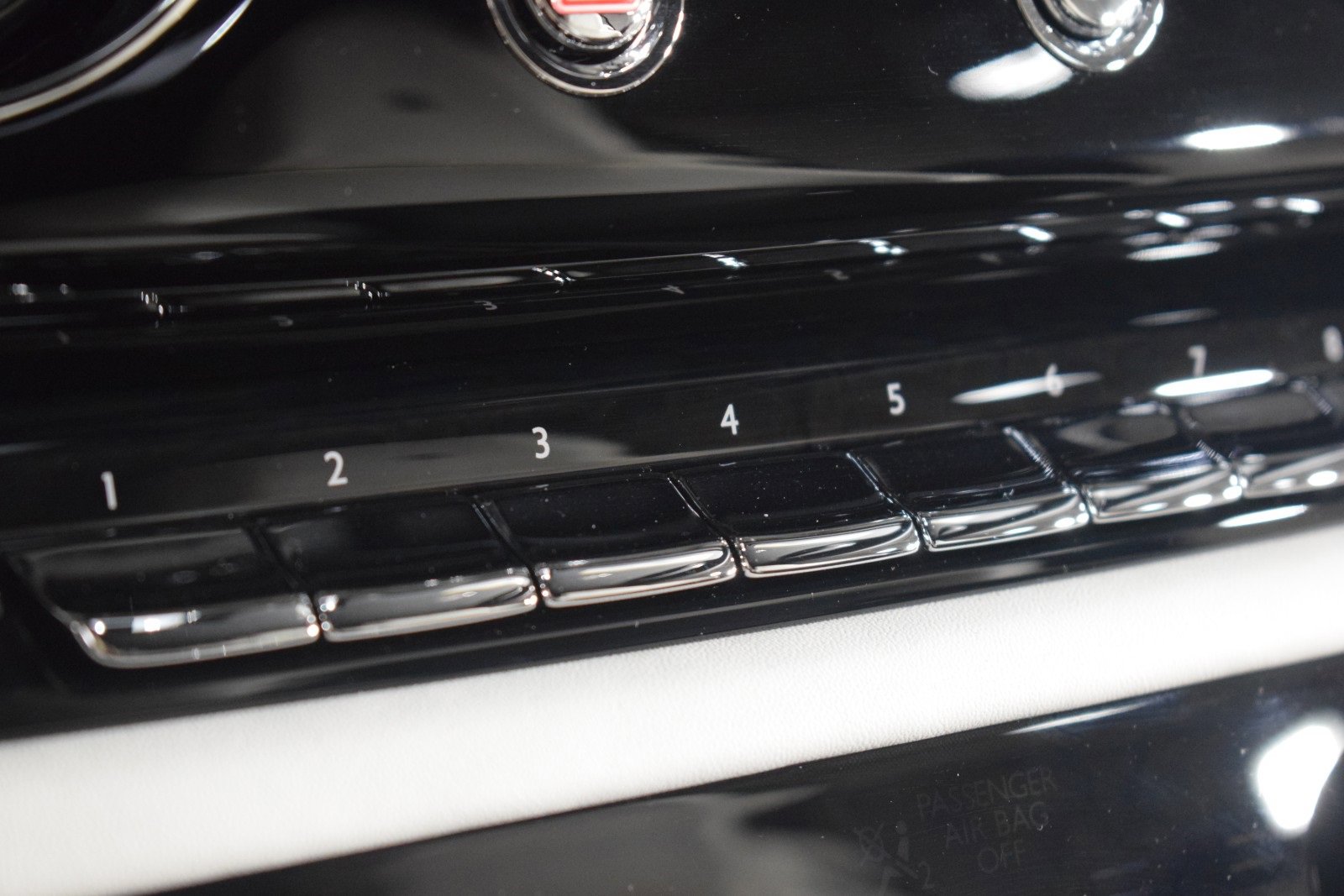 New 2024 Rolls-Royce Spectre w/ Spectre Launch Package image 33