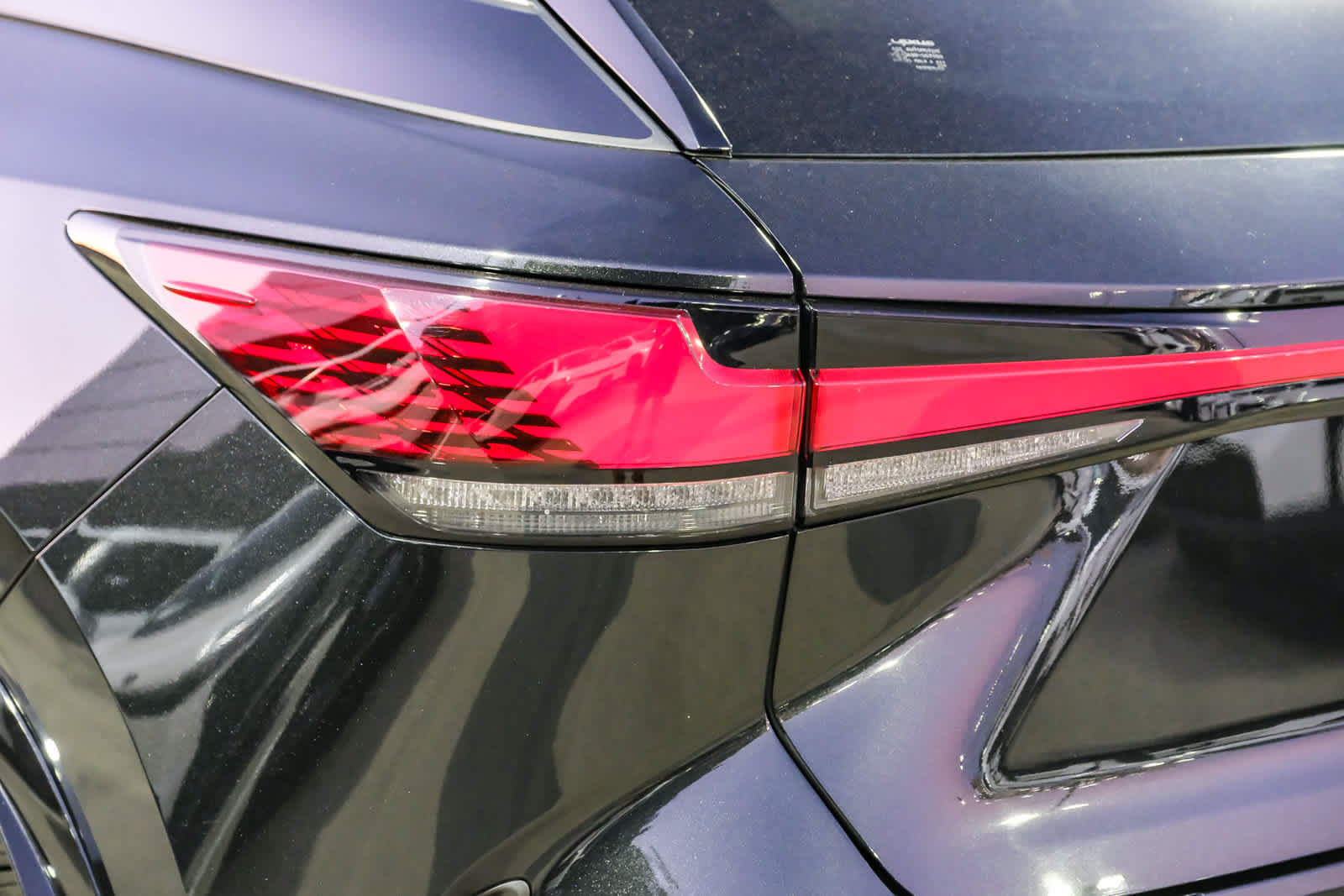 Used 2024 Lexus RX 350 Premium Plus w/ Accessory Package (Z1) FWD image 6