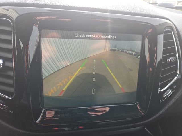 Used 2021 Jeep Compass Limited image 22