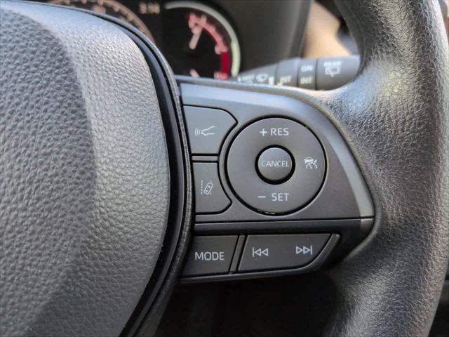 Certified 2023 Toyota RAV4 XLE w/ Convenience Package FWD image 24