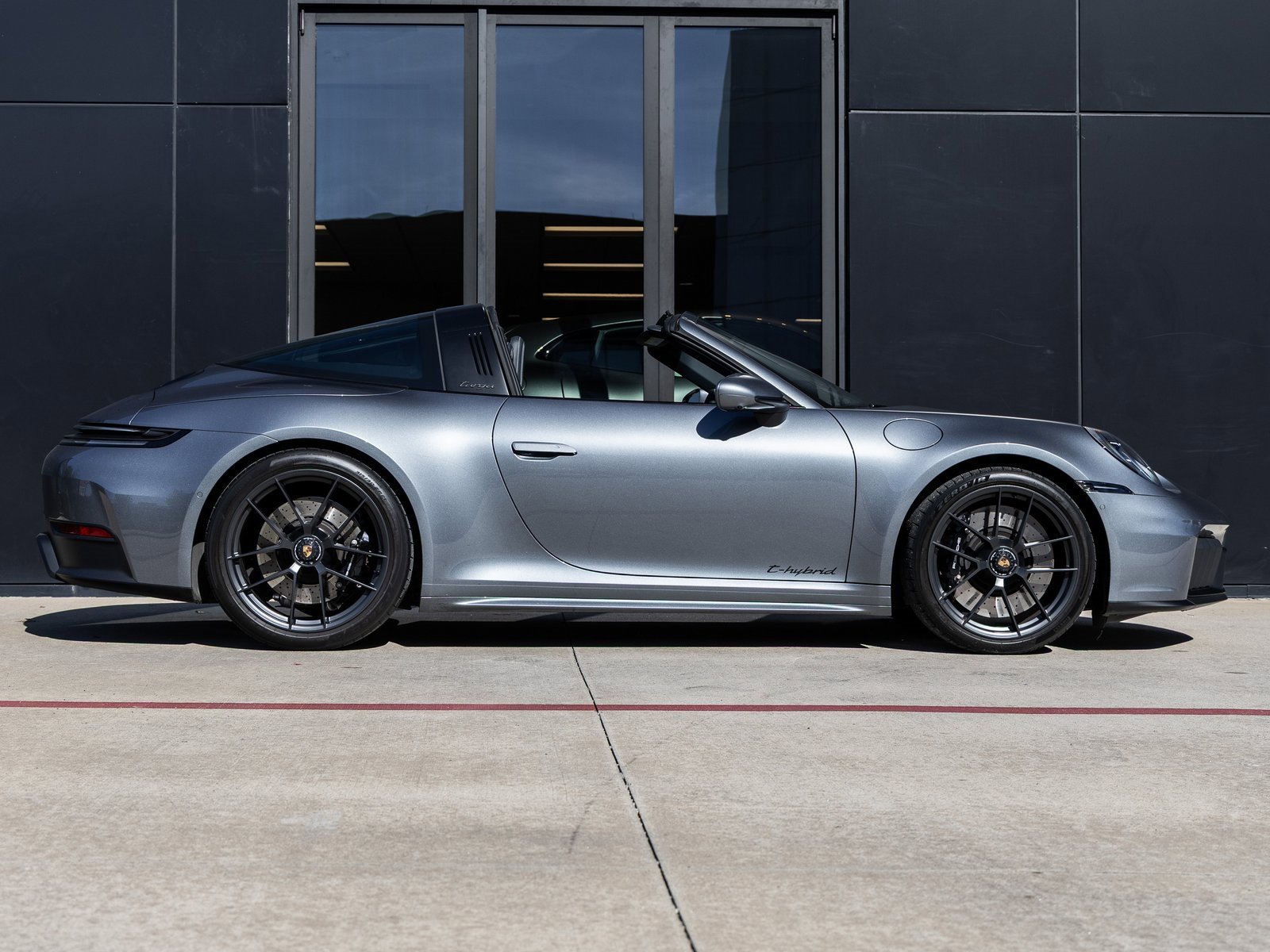 Certified 2025 Porsche 911 Targa 4 GTS image 12