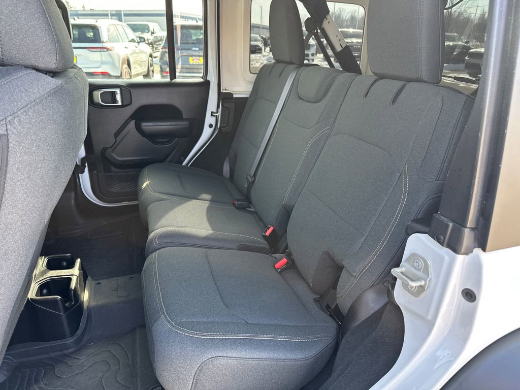 Used 2024 Jeep Wrangler Sport S image 31