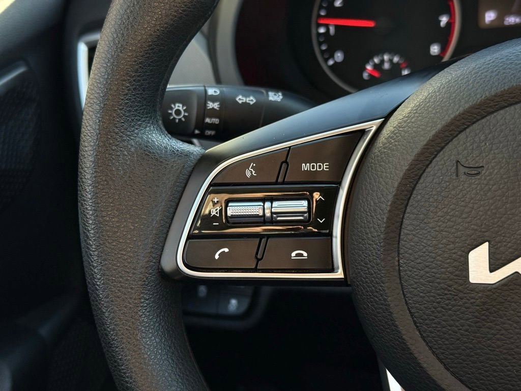 Certified 2023 Kia Seltos LX image 30