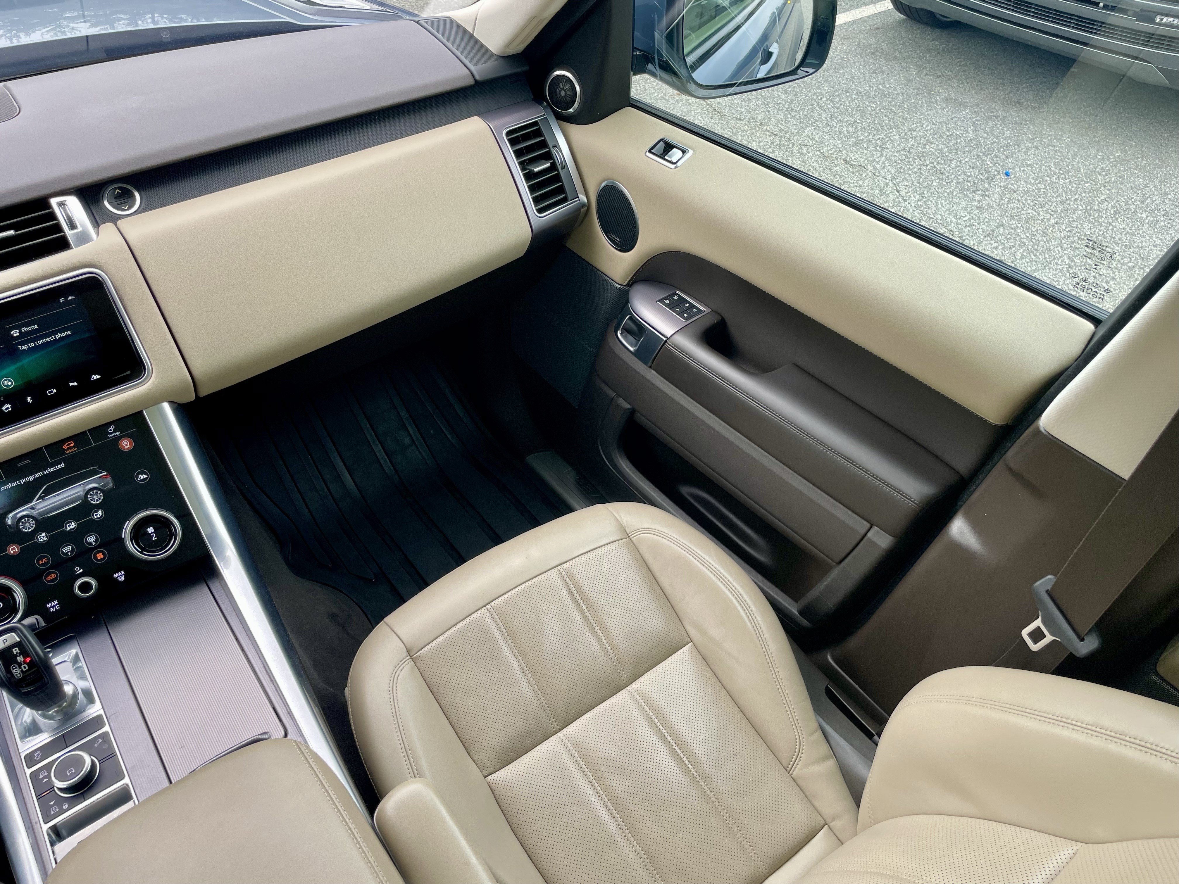 Used 2020 Land Rover Range Rover Sport HSE AWD/4WD image 18