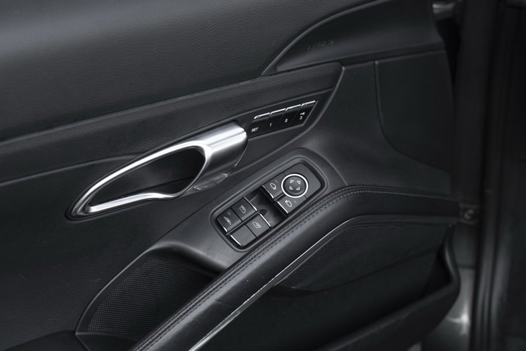 Used 2013 Porsche 911 Carrera image 14