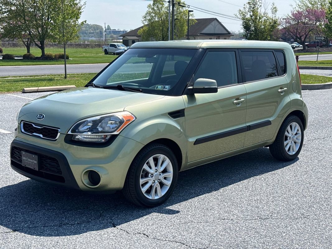 Used 2012 Kia Soul + w/ Audio Pkg image 4