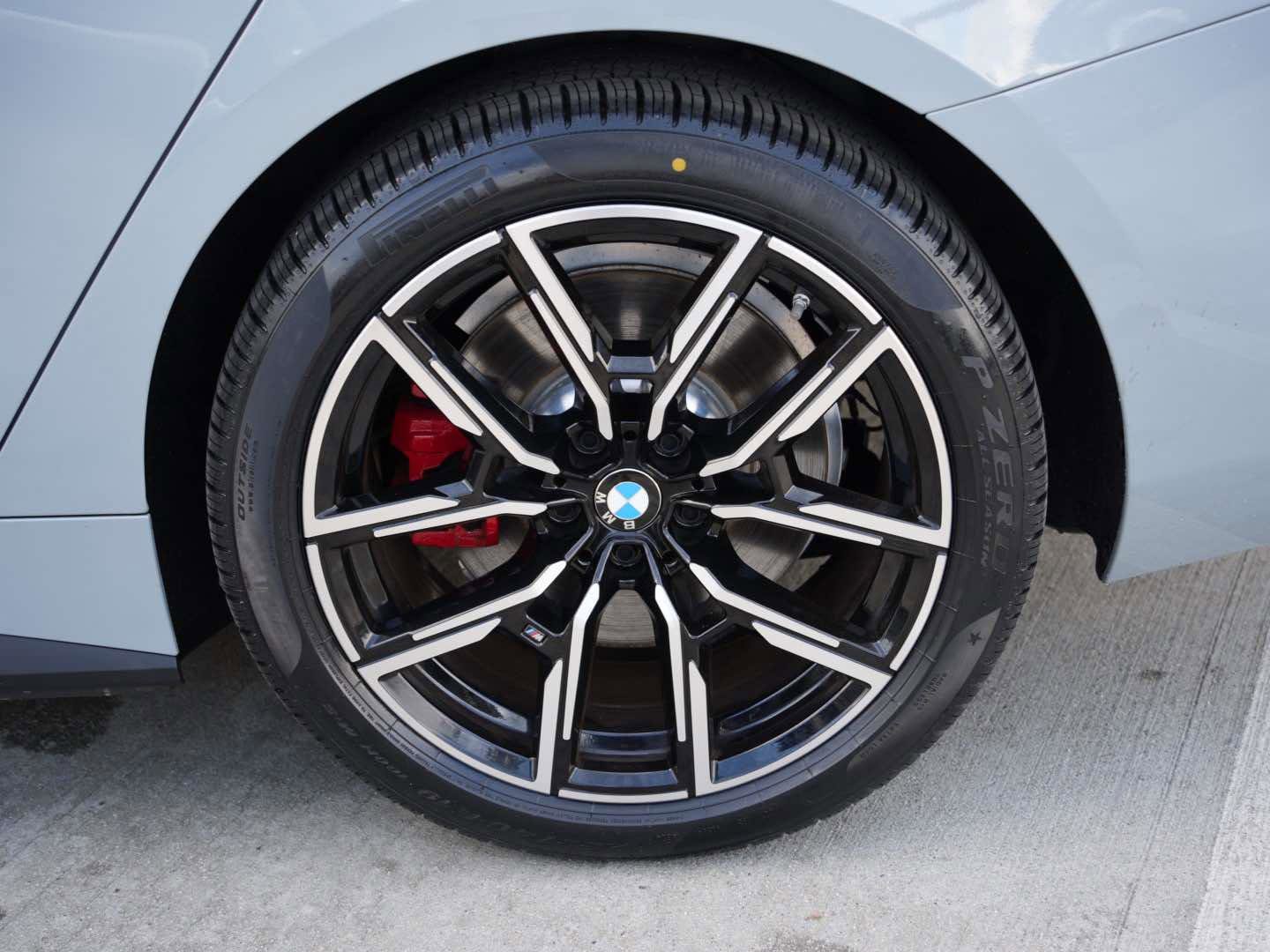 Certified 2025 BMW i4 xDrive40i image 5
