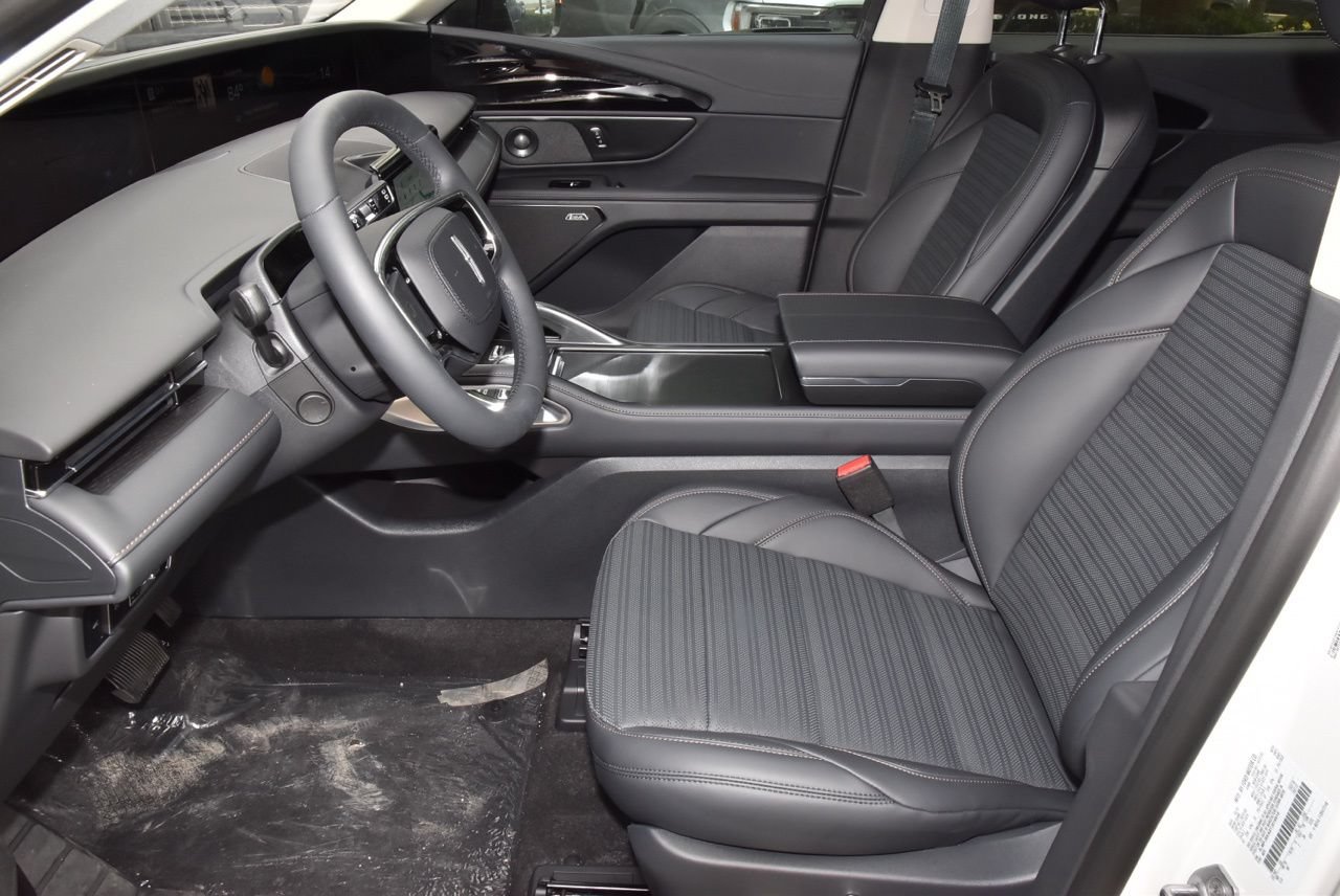 New 2026 Lincoln Nautilus Reserve w/ Jet Appearance Package AWD/4WD image 20