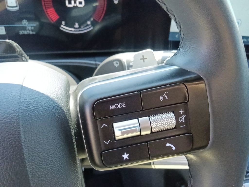 Used 2025 Hyundai Santa Fe XRT image 20