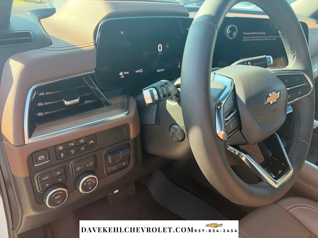Used 2025 Chevrolet Tahoe High Country AWD/4WD image 11