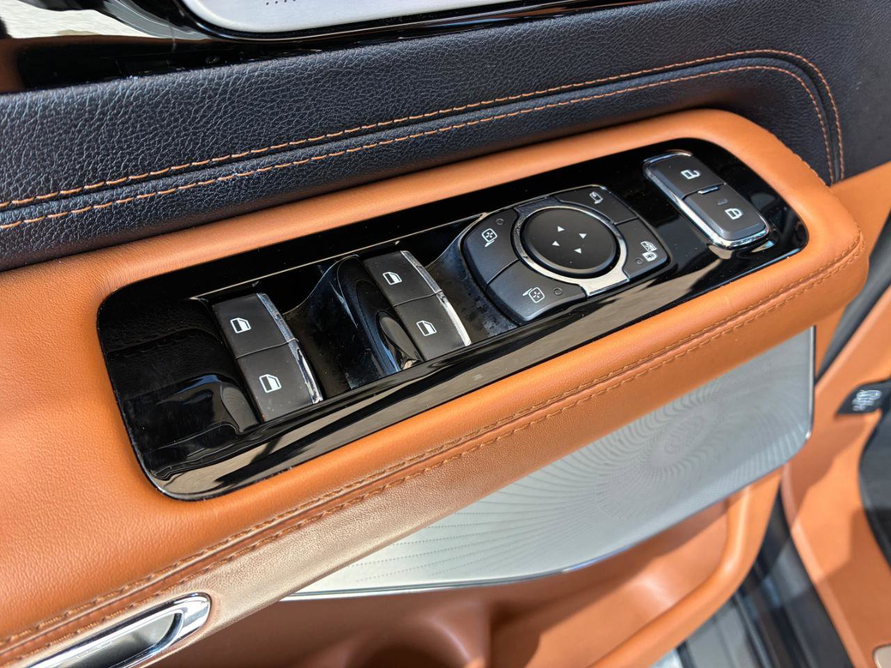 Used 2020 Lincoln Aviator Black Label w/ Dynamic Handling Package AWD/4WD image 11