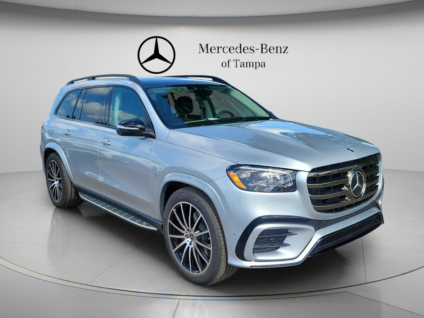 New 2026 Mercedes-Benz GLS 450 4MATIC image 4