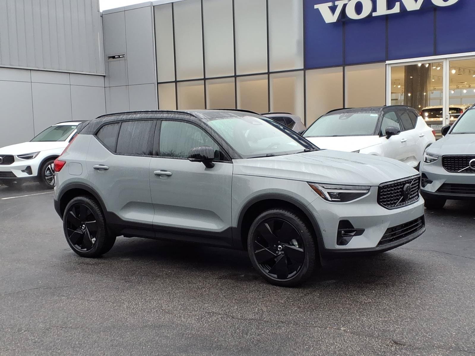 New 2026 Volvo XC40 B5 Ultra w/ Protection Package Premier AWD/4WD image 1
