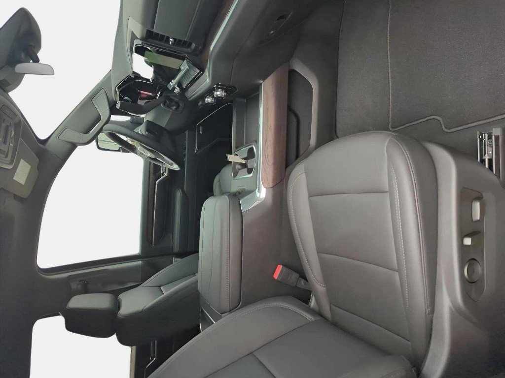 New 2025 GMC Sierra 2500 SLT w/ SLT Premium Package image 17
