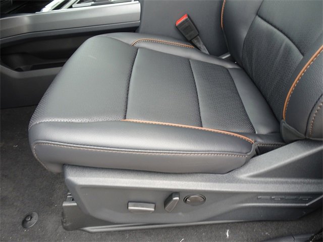 New 2025 Ford F250 Lariat w/ Lariat Ultimate Package image 13