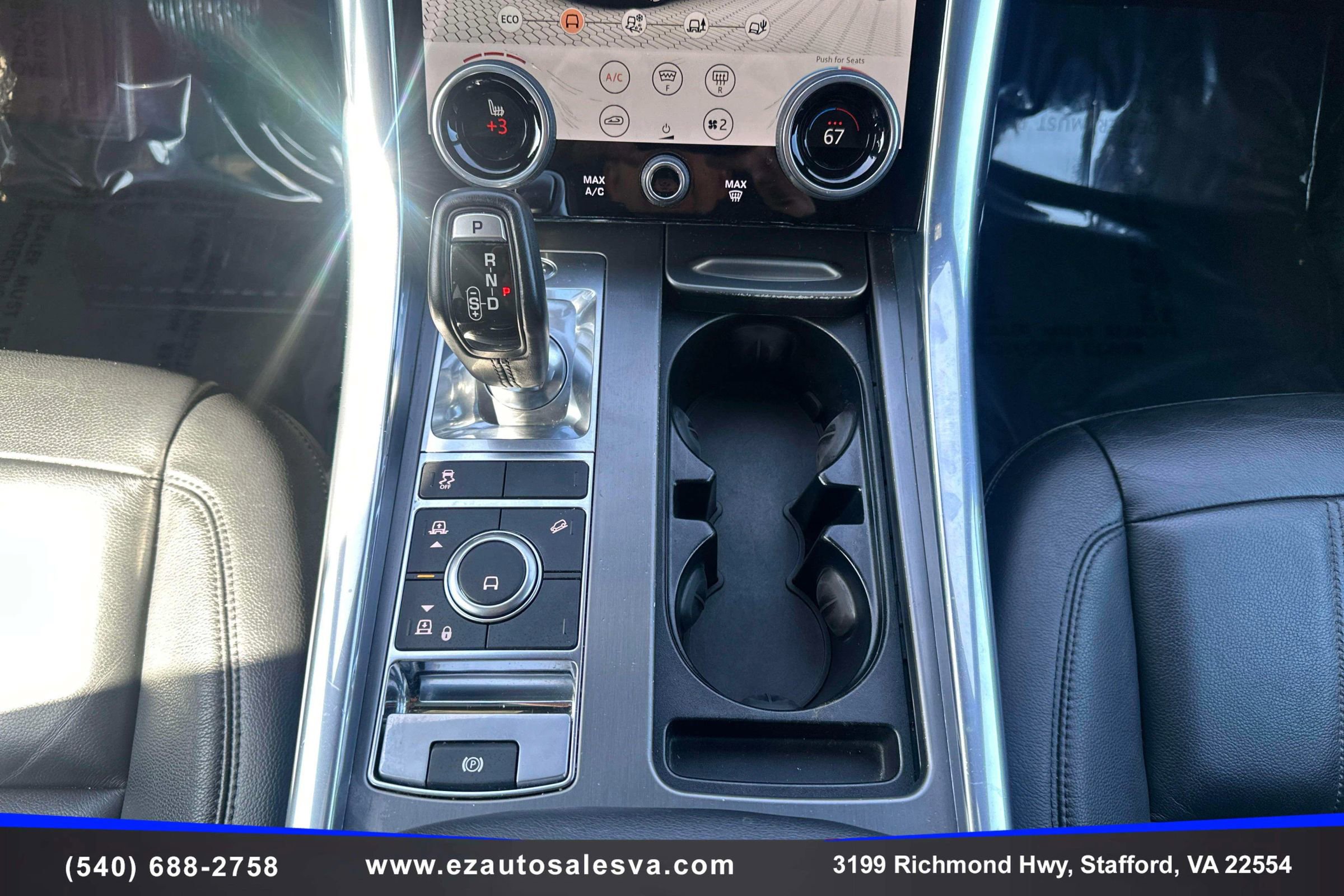 Used 2018 Land Rover Range Rover Sport SE image 24