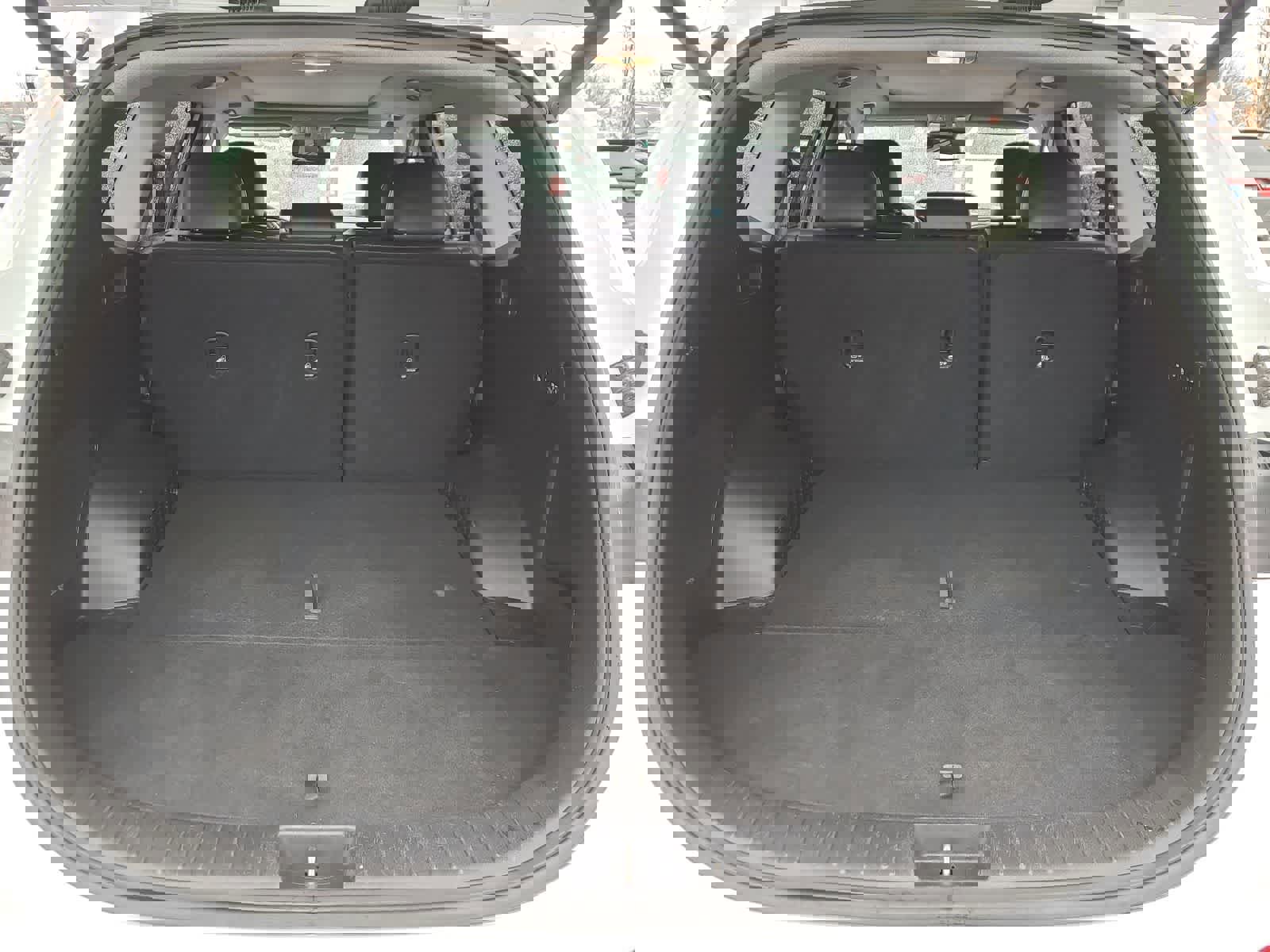 Used 2020 Hyundai Santa Fe Limited image 27