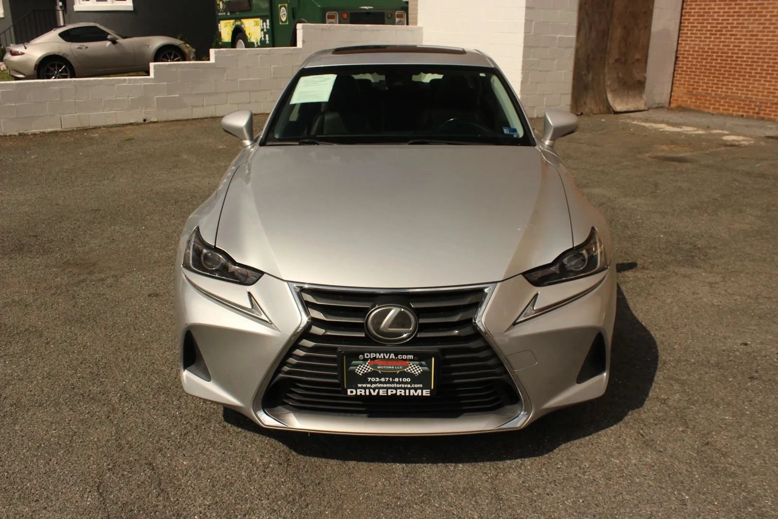 Used 2017 Lexus IS 200t RWD image 3