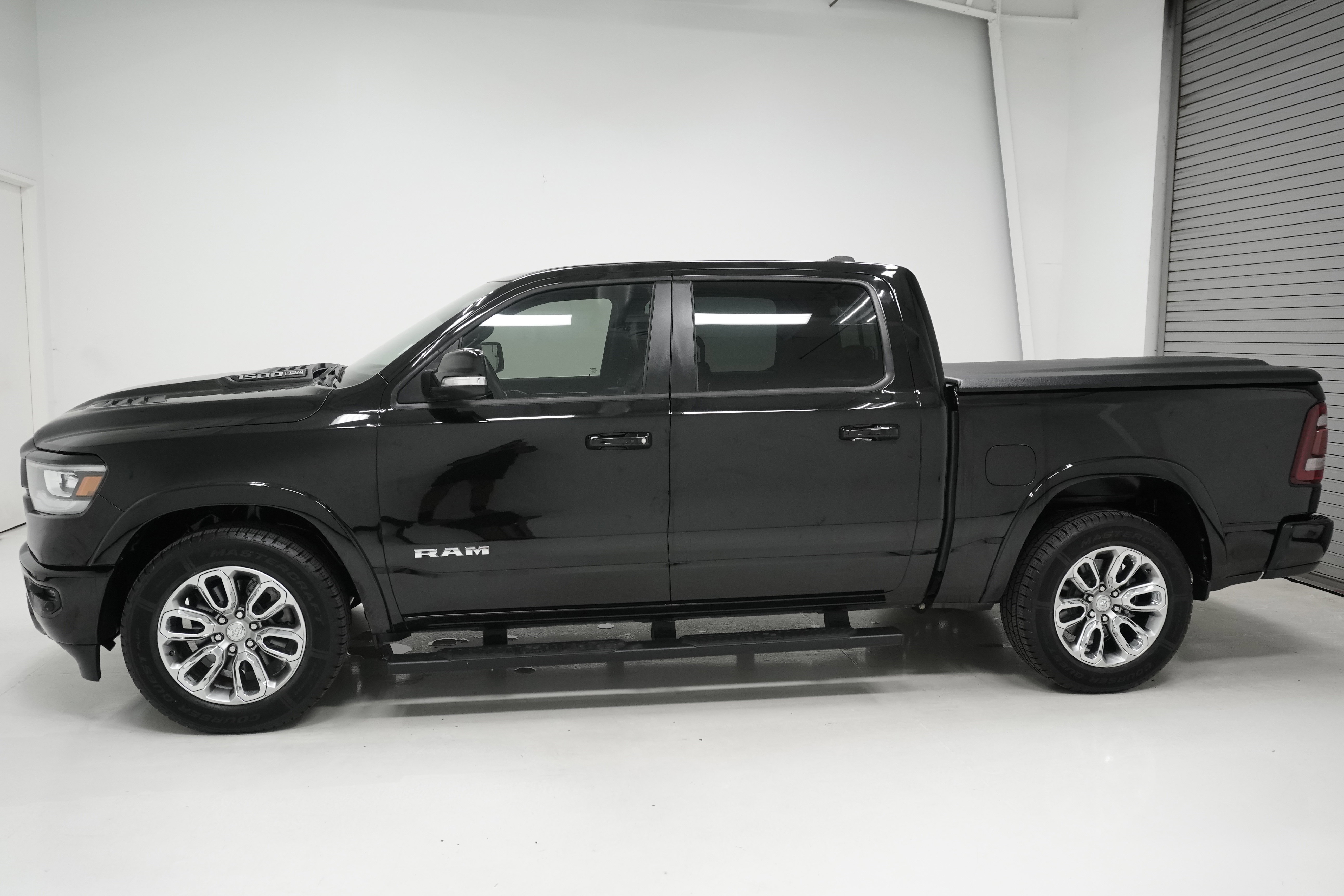 Used 2019 RAM 1500 Laramie w/ Sport Appearance Package RWD image 6