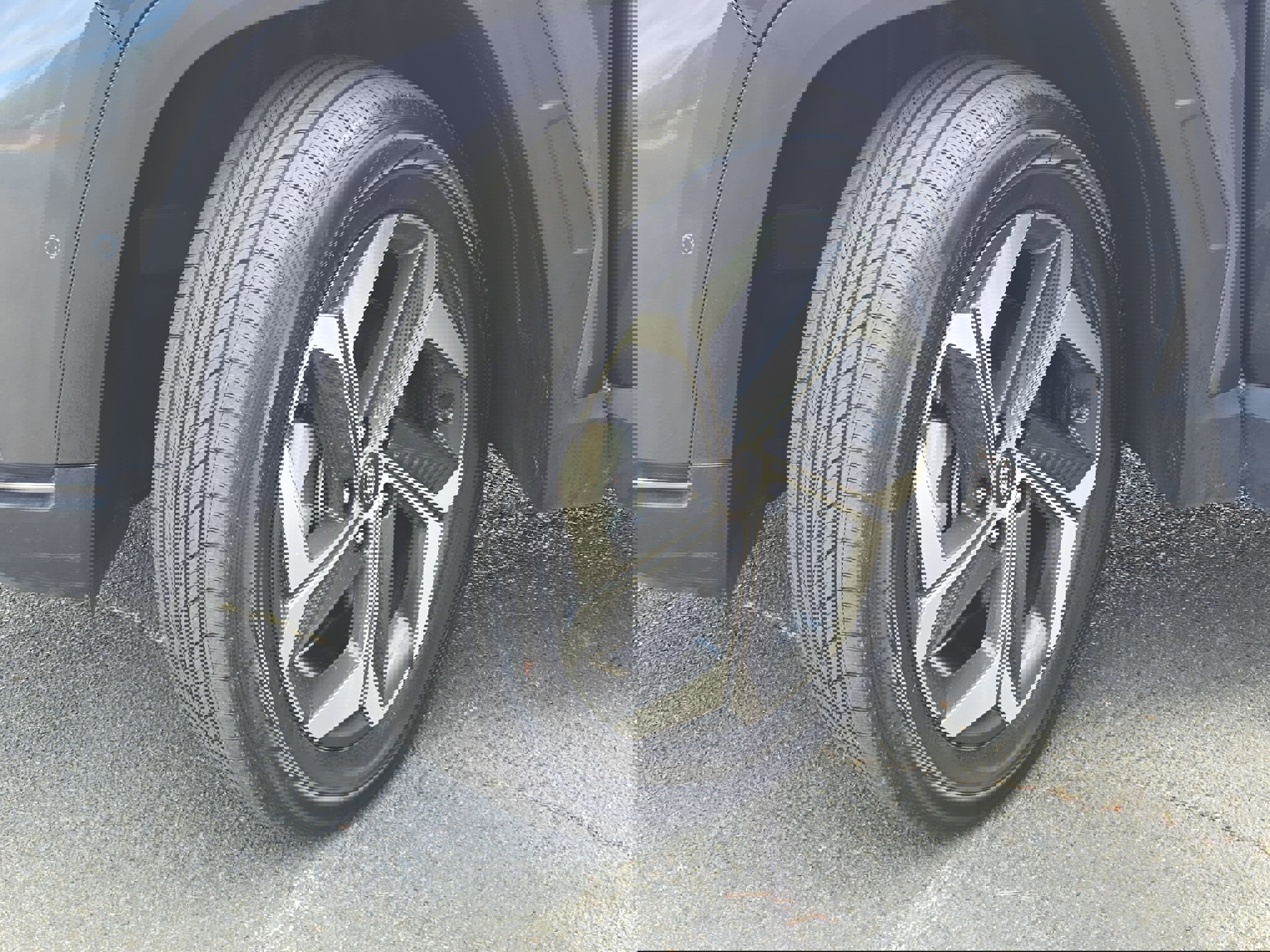 Used 2024 Hyundai Tucson Limited image 32