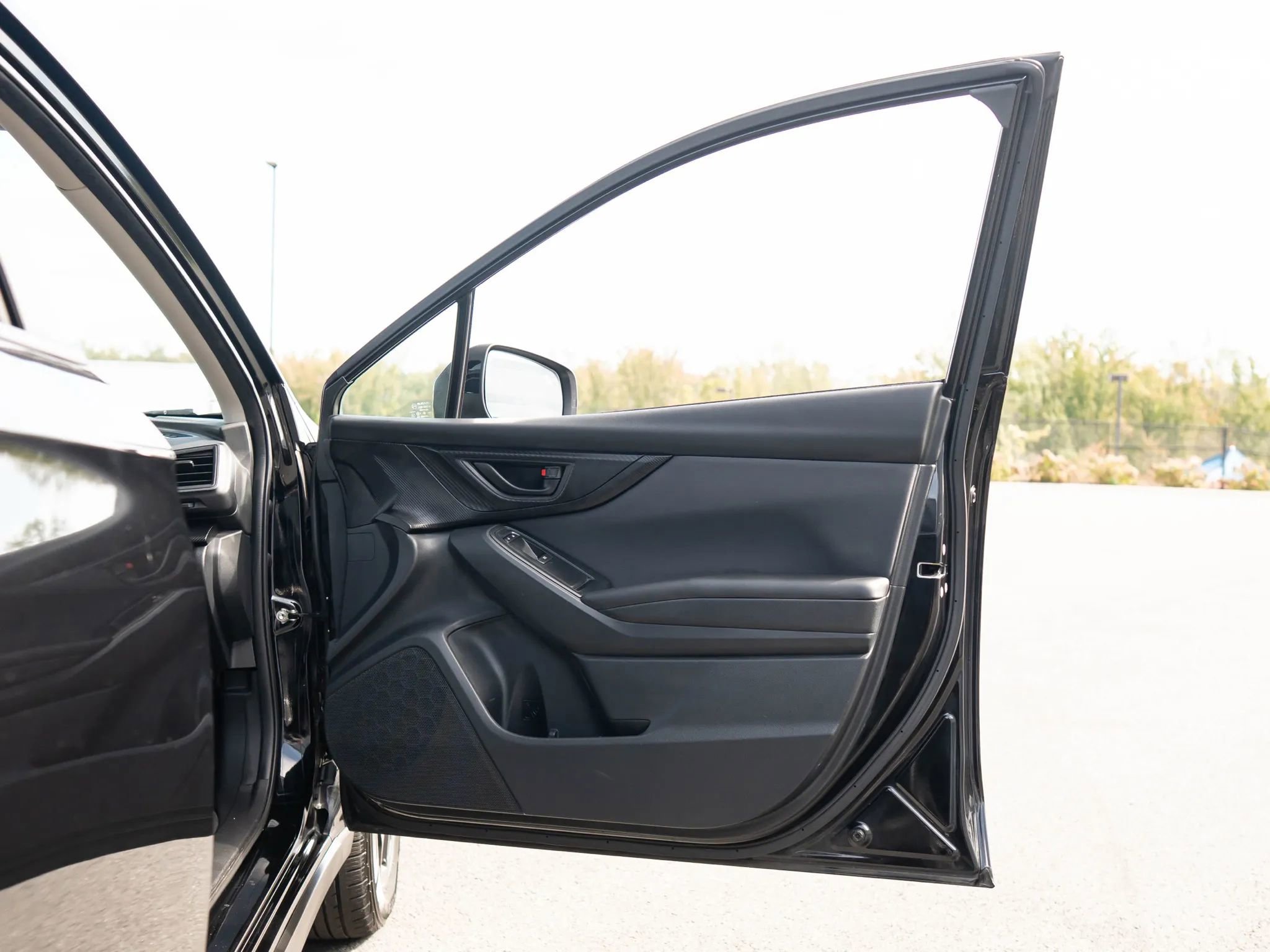 Used 2018 Subaru Crosstrek 2.0i Premium w/ Eyesight System image 44