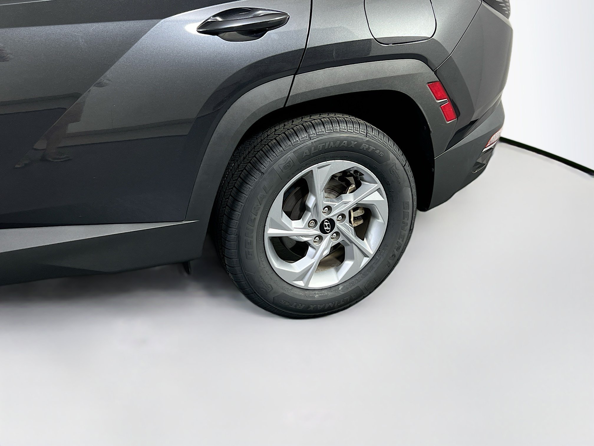 Used 2023 Hyundai Tucson SEL AWD/4WD image 29