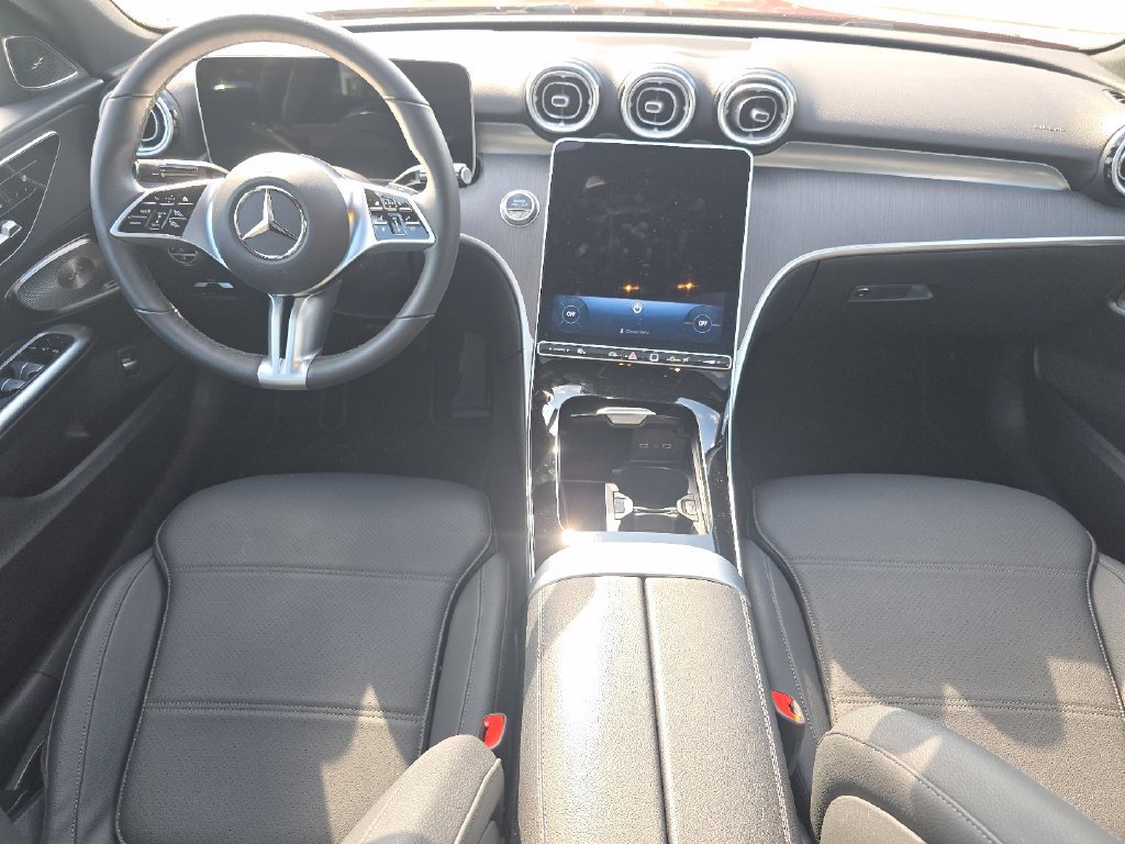Certified 2026 Mercedes-Benz C 300 4MATIC Sedan image 23