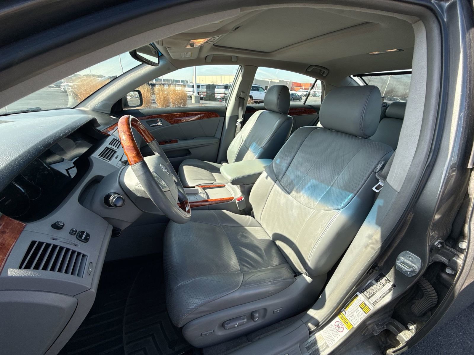 Used 2007 Toyota Avalon XL image 12