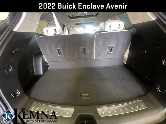 Used 2022 Buick Enclave Avenir w/ Avenir Technology Package image 28