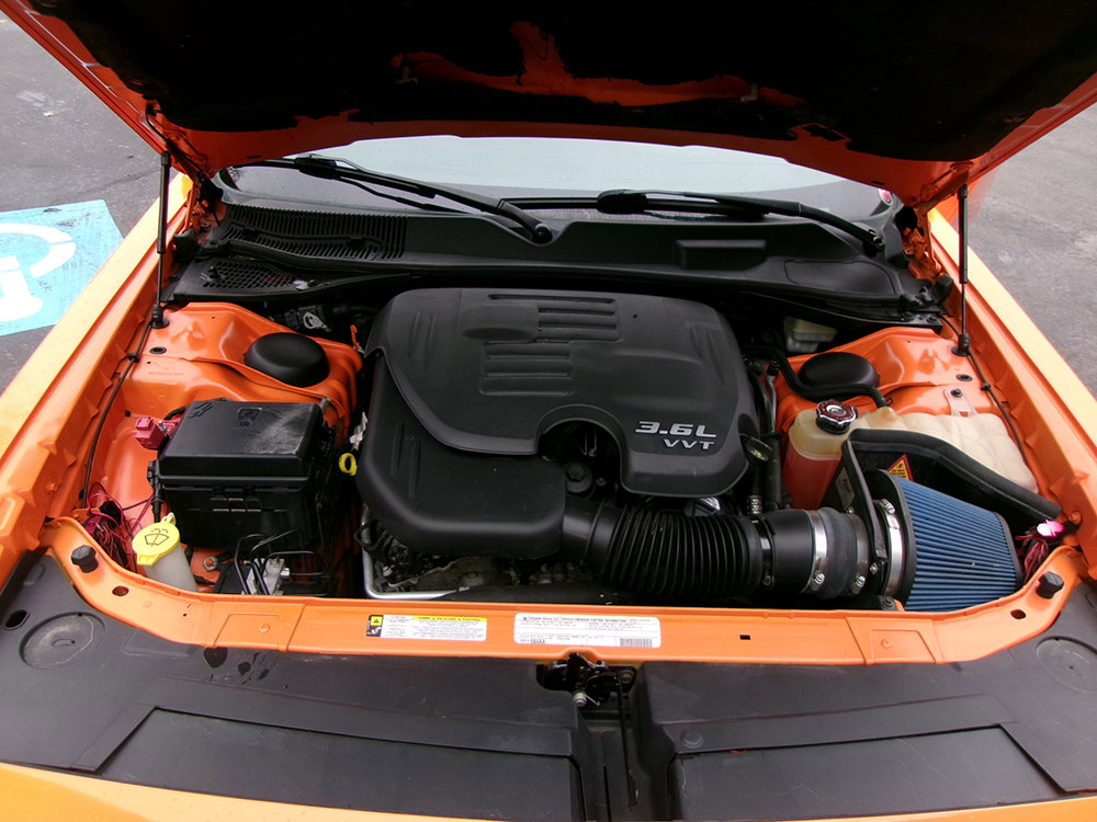 Used 2012 Dodge Challenger SXT Plus image 7