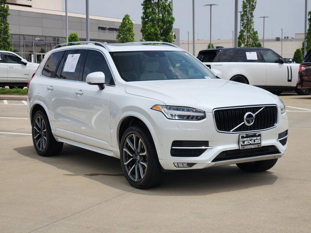 Used 2018 Volvo XC90 T6 Momentum w/ Convenience Package AWD/4WD image 3