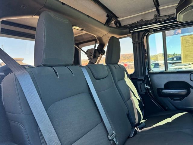 Certified 2018 Jeep Wrangler Unlimited Sport image 24