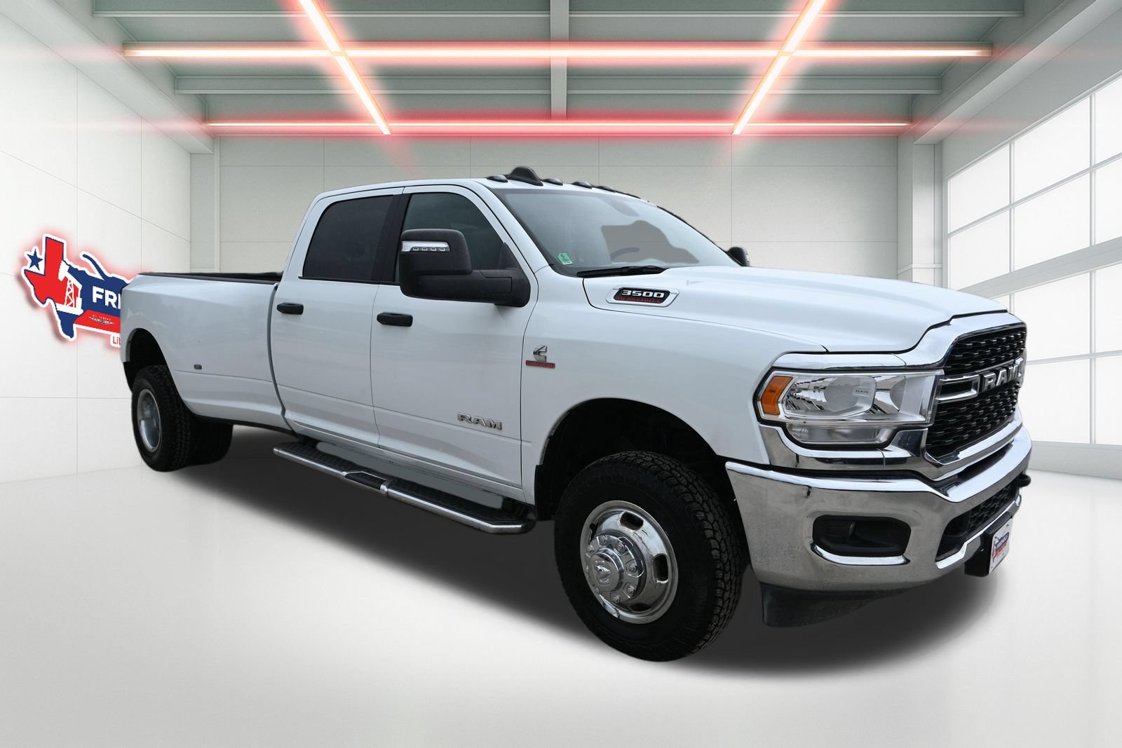 Used 2024 RAM 3500 Big Horn AWD/4WD image 4