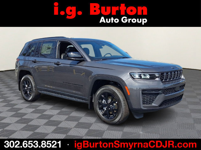 New 2026 Jeep Grand Cherokee Altitude AWD/4WD image 1