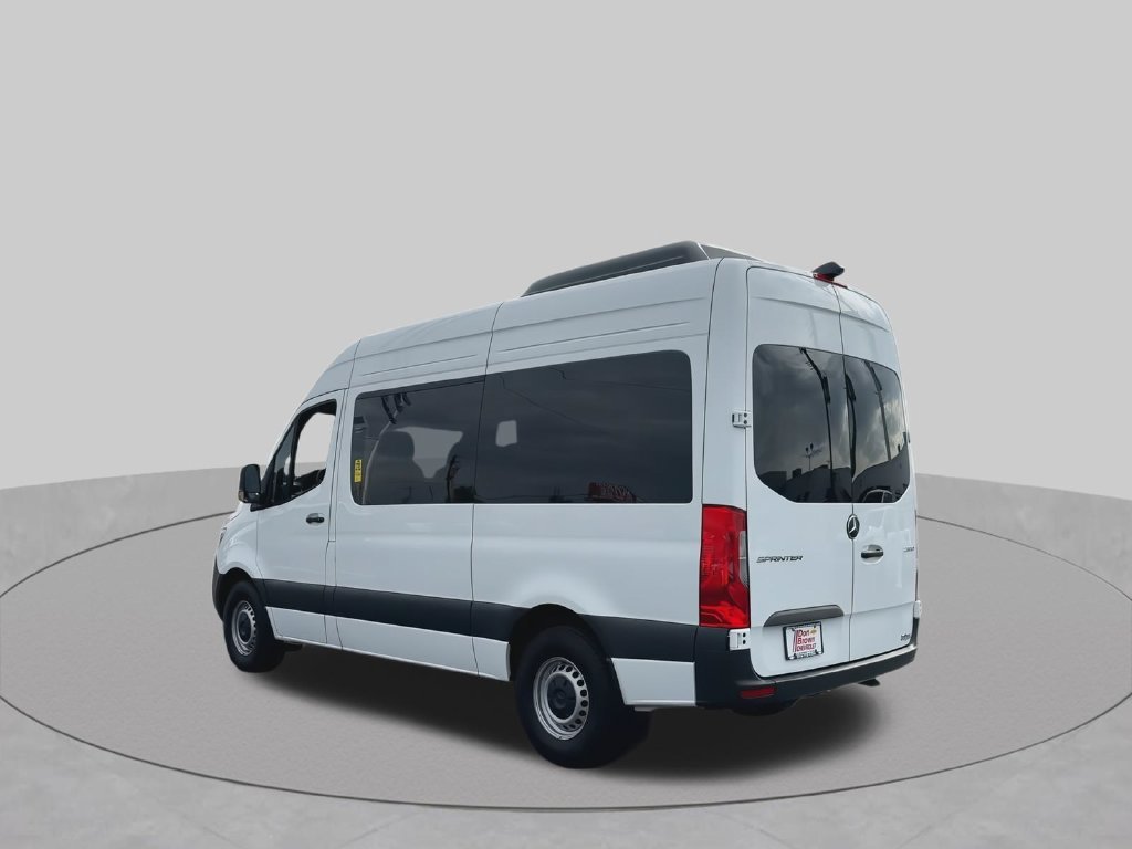 Used 2025 Mercedes-Benz Sprinter 2500 image 7
