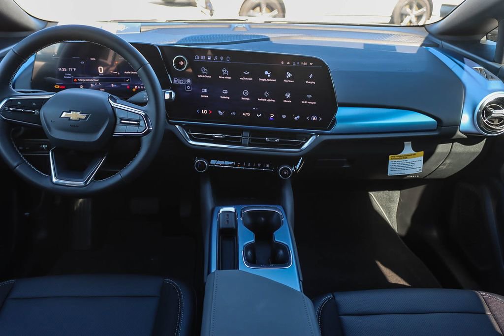 New 2026 Chevrolet Equinox EV LT image 11