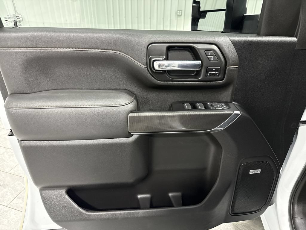 Used 2022 GMC Sierra 2500 AT4 w/ AT4 Preferred Package AWD/4WD image 23