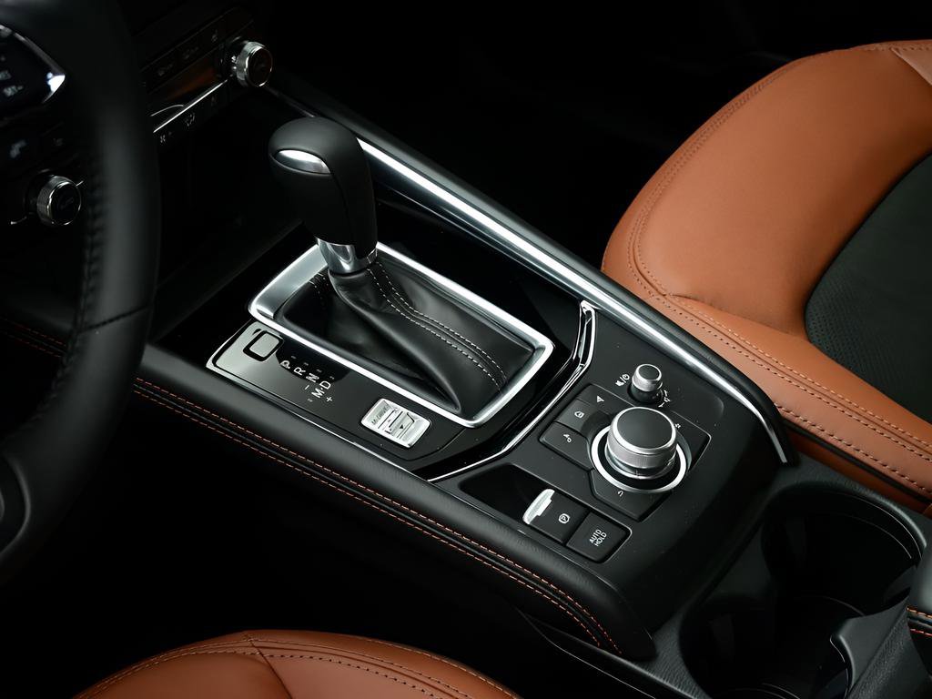 New 2025 MAZDA CX-5 Carbon Edition AWD/4WD image 17