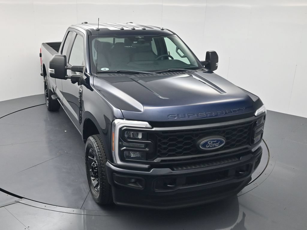 Used 2023 Ford F250 XL w/ STX Appearance Package AWD/4WD image 41