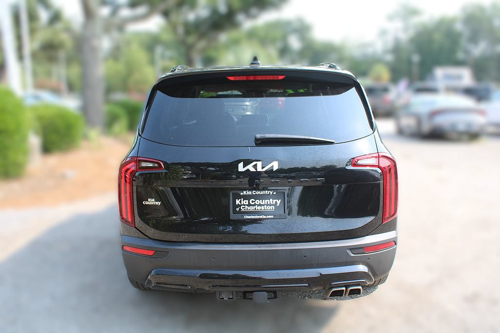 Certified 2022 Kia Telluride SX w/ SX Prestige Package AWD/4WD image 8
